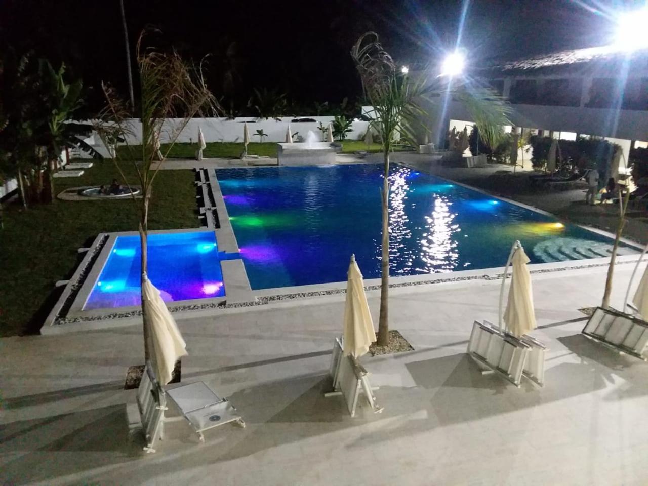 Oasi Encantada - Beach Resort Barahona Kültér fotó